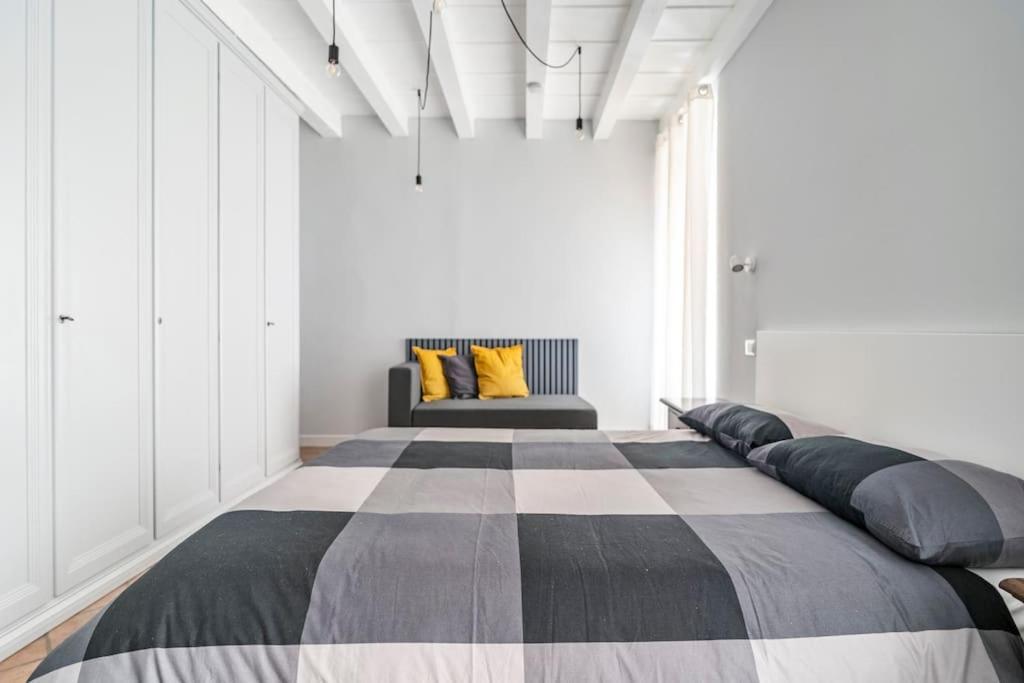 L'Atelier Del Centro: Tra Design, Storia E Fascino Apartment Brescia Ngoại thất bức ảnh